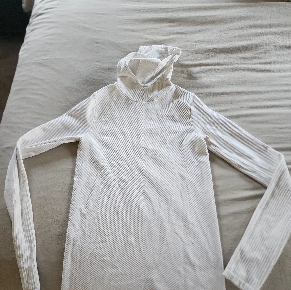 Athleta Flurry hoodie- bright white size Small - Picture 2 of 5